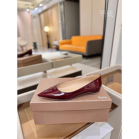 Christian Louboutin Shoes for Women #772934 replica