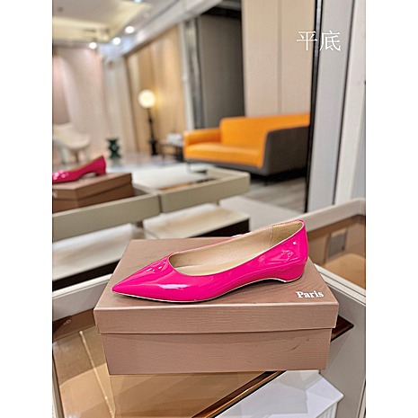Christian Louboutin Shoes for Women #772935 replica