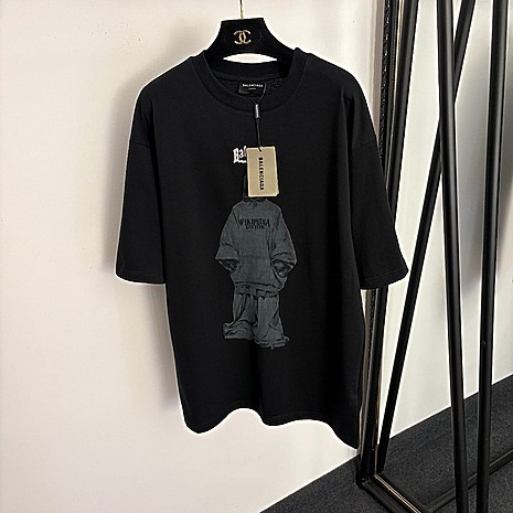 Balenciaga T-shirts for Women #773827 replica
