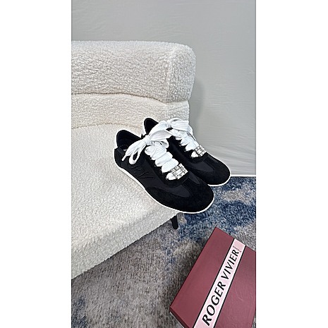 Roger Vivier shoes for women #776547 replica