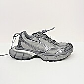 US$153.00 Balenciaga shoes for MEN #770046