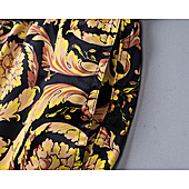 US$20.00 Versace Pants for versace Short Pants for men #773033