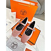 US$111.00 HERMES Shoes for Women #773123