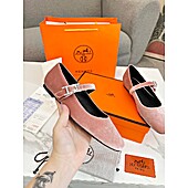 US$111.00 HERMES Shoes for Women #773123