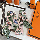 US$21.00 HERMES Scarf #775214
