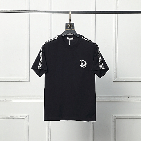 Dior T-shirts for men #779392 replica