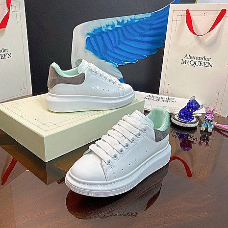 Alexander McQueen Shoes for Women #784577 replica