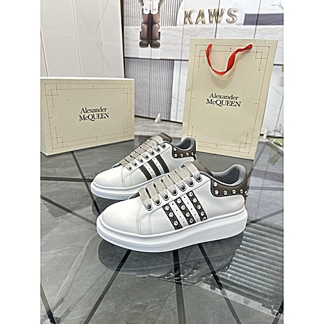 Alexander McQueen Shoes for Women #784641 replica