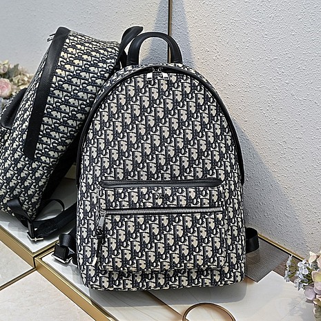 Dior AAA+ Backpacks #784909 replica