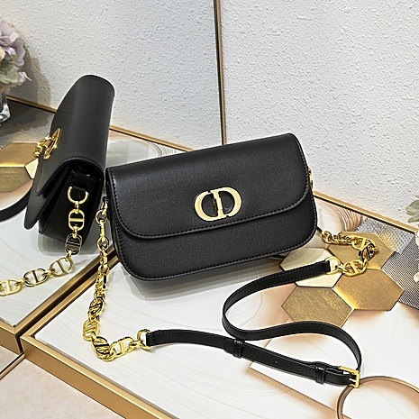 Dior AAA+ Handbags #784912 replica