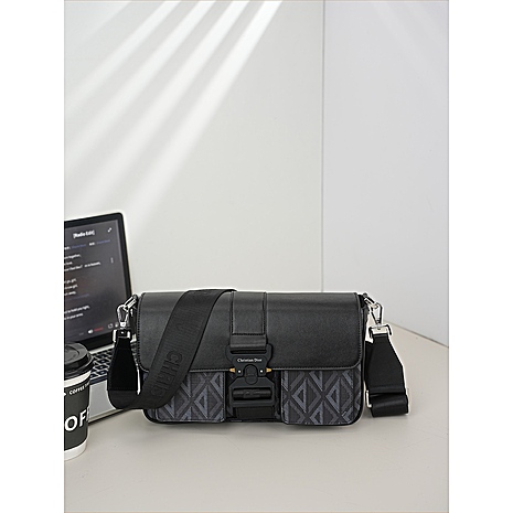 Dior AAA+ Handbags #784915 replica