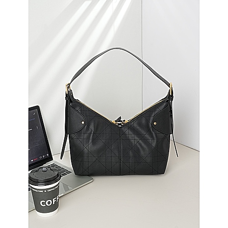 Dior AAA+ Handbags #784929 replica