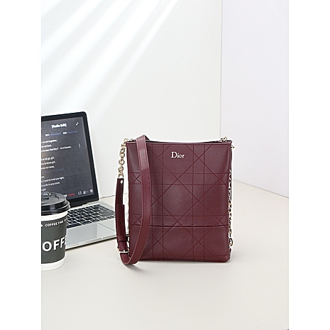 Dior AAA+ Handbags #784933 replica