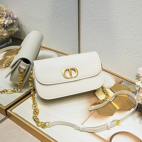 Dior AAA+ Handbags #784937 replica