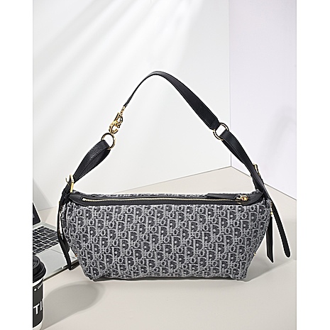 Dior AAA+ Handbags #784975 replica