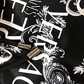 US$33.00 Versace Pants for versace Short Pants for men #779257