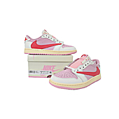 US$84.00 Air Jordan 1 Shoes for women #782376