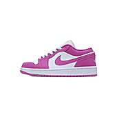 US$84.00 Air Jordan 1 Shoes for women #782471