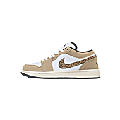 US$84.00 Air Jordan 1 Shoes for women #782477
