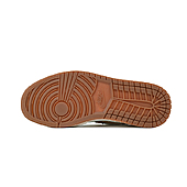 US$84.00 Air Jordan 1 Shoes for women #782478