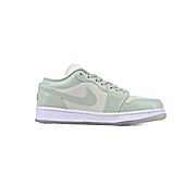 US$84.00 Air Jordan 1 Shoes for women #782479