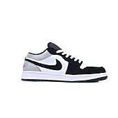 US$84.00 Air Jordan 1 Shoes for women #782482