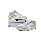 US$84.00 Air Jordan 1 Shoes for women #782489