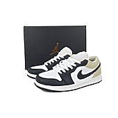 US$84.00 Air Jordan 1 Shoes for women #782497