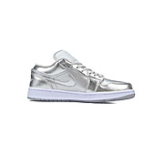 US$84.00 Air Jordan 1 Shoes for women #782505