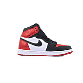 US$84.00 Air Jordan 1 Shoes for women #783977