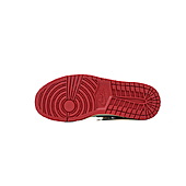 US$84.00 Air Jordan 1 Shoes for women #783979