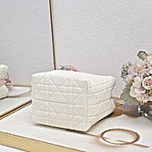 US$84.00 Dior AAA+ Handbags #784903