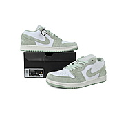 US$84.00 Air Jordan 1 Shoes for women #788339