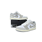US$84.00 Air Jordan 1 Shoes for women #788340