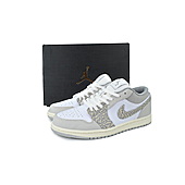US$84.00 Air Jordan 1 Shoes for women #788340