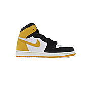 US$84.00 Air Jordan 1 Shoes for women #788345