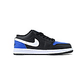 US$84.00 Air Jordan 1 Shoes for women #788348