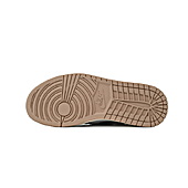 US$84.00 Air Jordan 1 Shoes for women #788350
