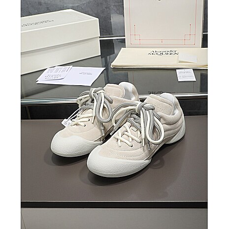Alexander McQueen Shoes for Women #790526 replica