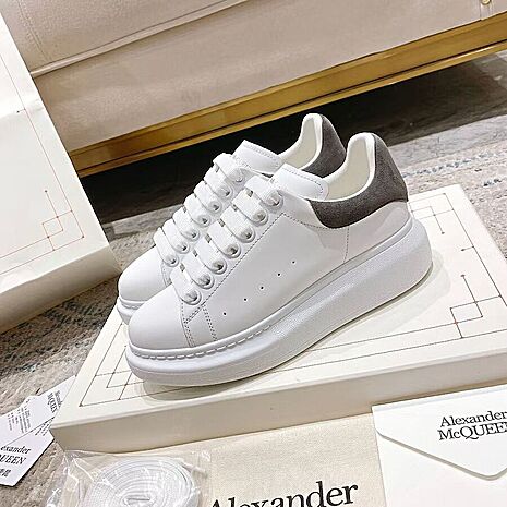 Alexander McQueen Shoes for Women #792100 replica