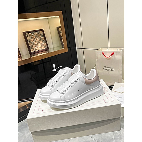 Alexander McQueen Shoes for Women #792103 replica