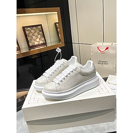 Alexander McQueen Shoes for Women #792128 replica