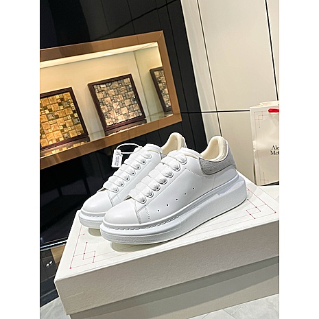 Alexander McQueen Shoes for Women #792152 replica