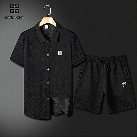 Givenchy Tracksuits for Givenchy Short Tracksuits for men #801124 replica