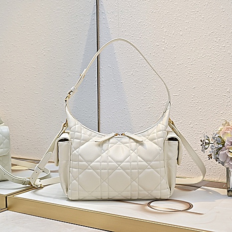 Dior AAA+ Handbags #801501 replica