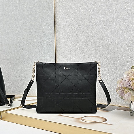 Dior AAA+ Handbags #801504 replica