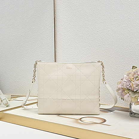 Dior AAA+ Handbags #801505 replica