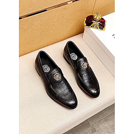 Versace shoes for MEN #803736 replica