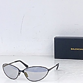 US$65.00 Balenciaga AAA+ Sunglasses #796867