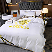 US$96.00 versace Bedding sets 4pcs #798362